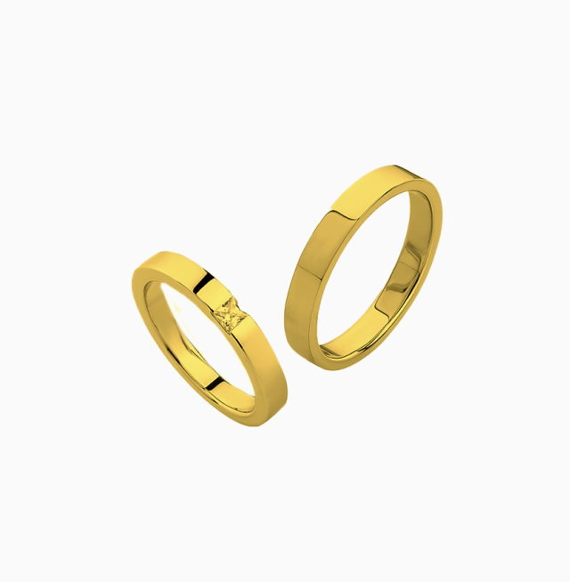 Luna Loop Ring