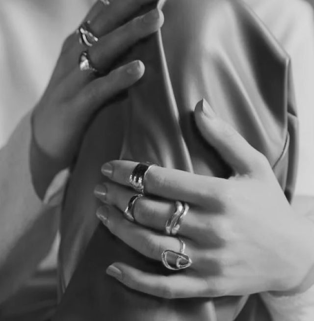 Everlight Band Ring