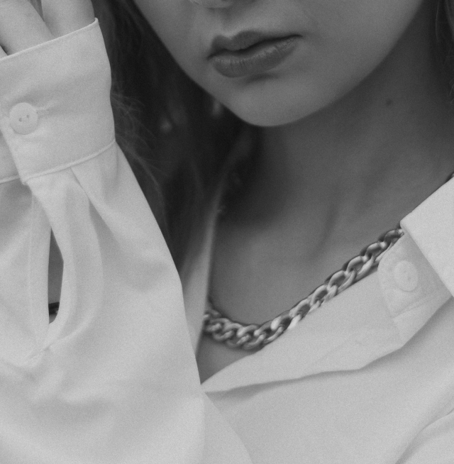 Equilibrium Necklace